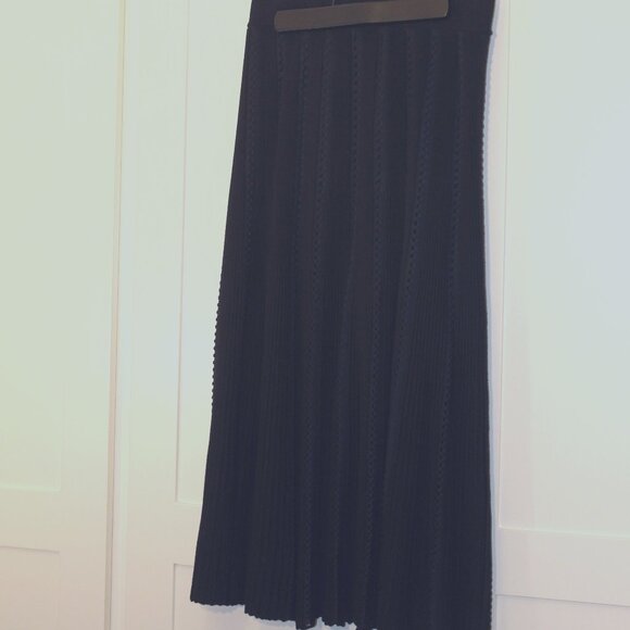 La Ligne Black Sweater Skirt – Size M